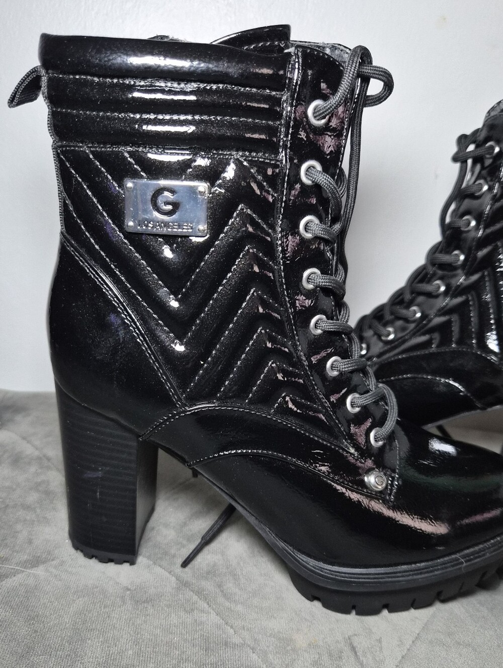 G by Guess Black Patent Lace-Up Chunky Heel Combat Boots 8.5 - Picture 4 of 12